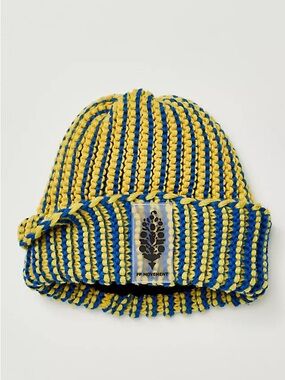 FP Movement Blueberry Lemonade Beanie one size